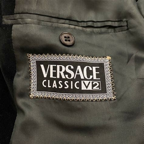 V2 Versace Classic .